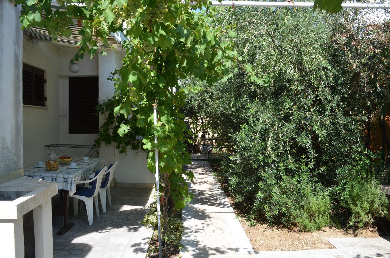 Apartments Sersic Baska I Exterior foto